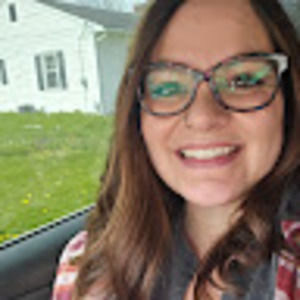 Meet your Posher, Alecia